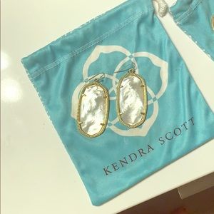 Kendra Scott Danielle Earrings